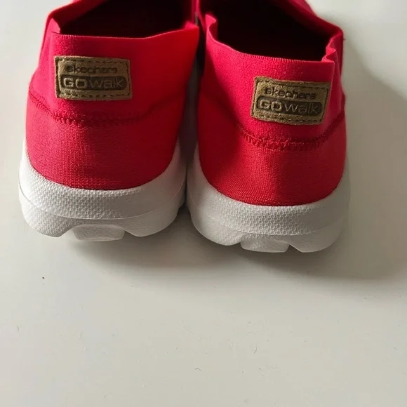 Skechers Go Walk Slip on comfort shoe 9.5 - Picture 4 of 7
